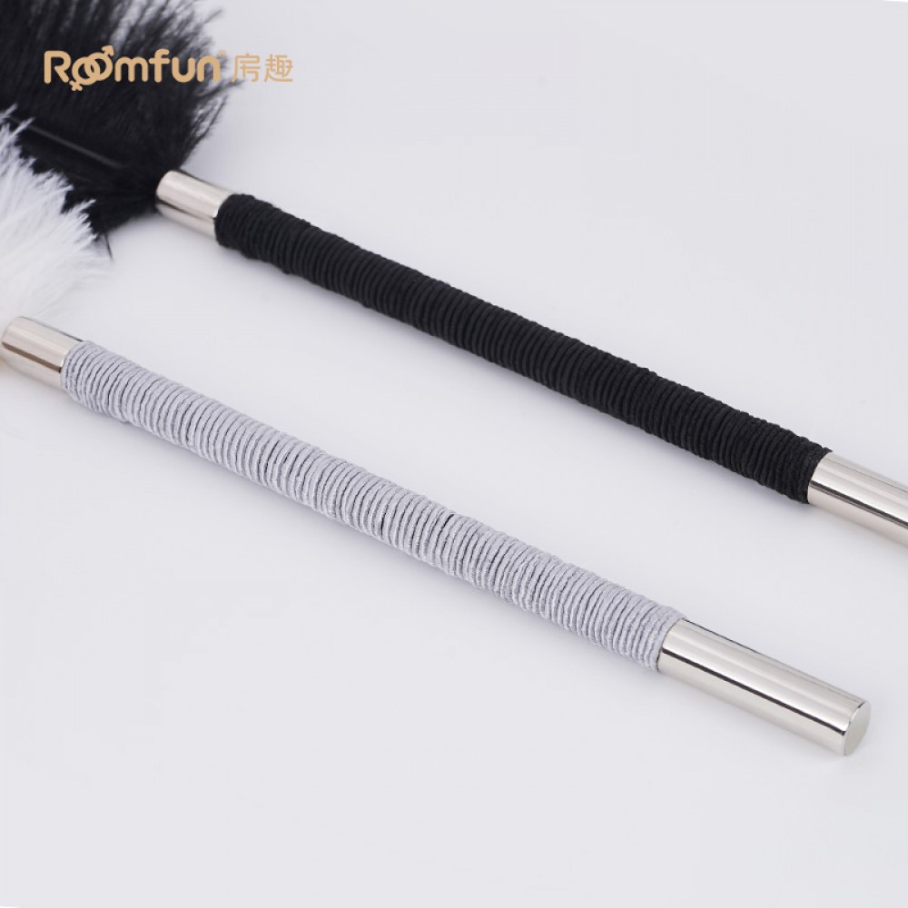 Flirting Feather Stick (QS-019)